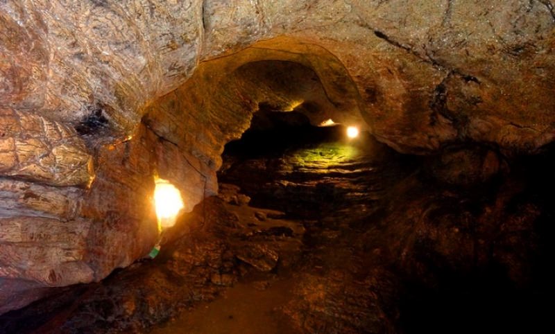 Ахтырская пещера на Красной Поляне